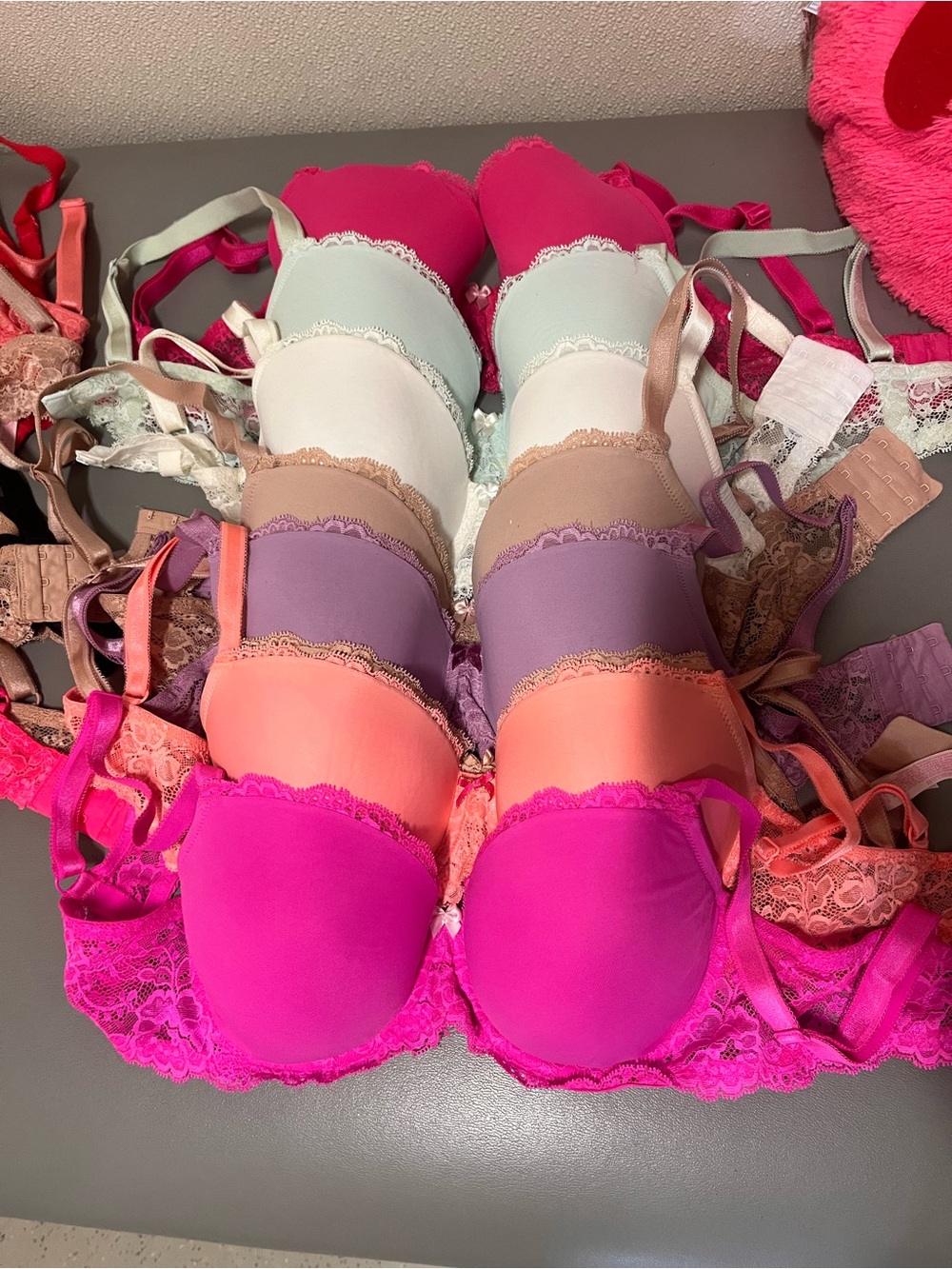 Women's Bra Lot in Pink & Black